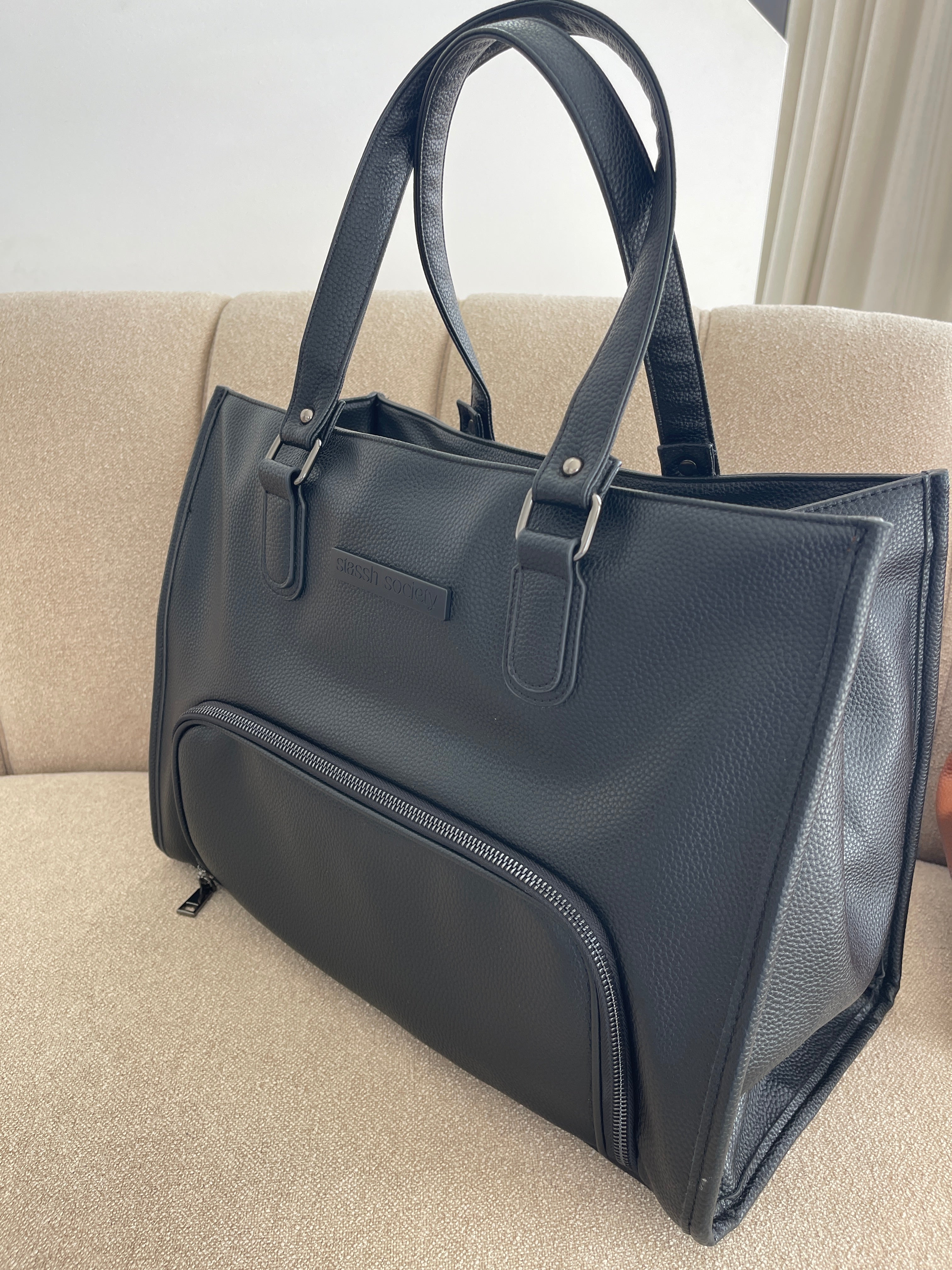 The Daily Tote - Black